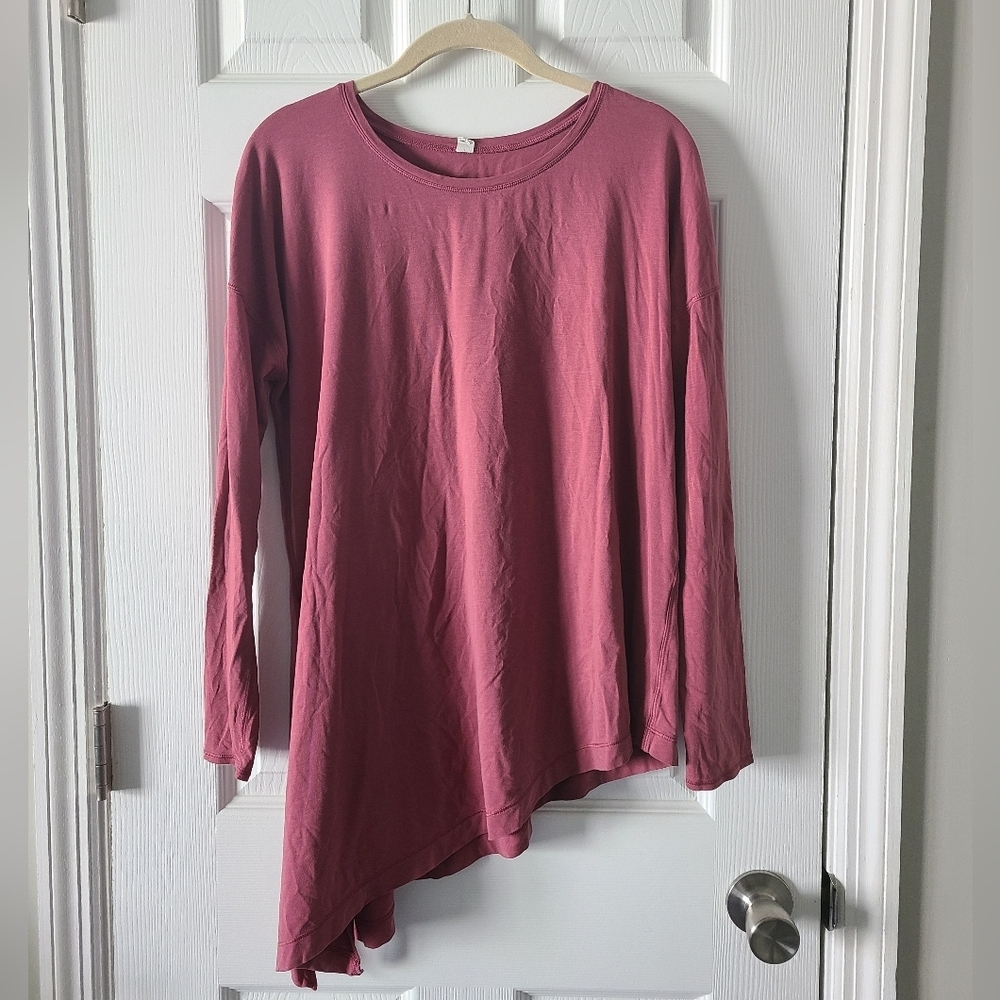 Lululemon To The Point Long Sleeve Top - Picture 5 of 7